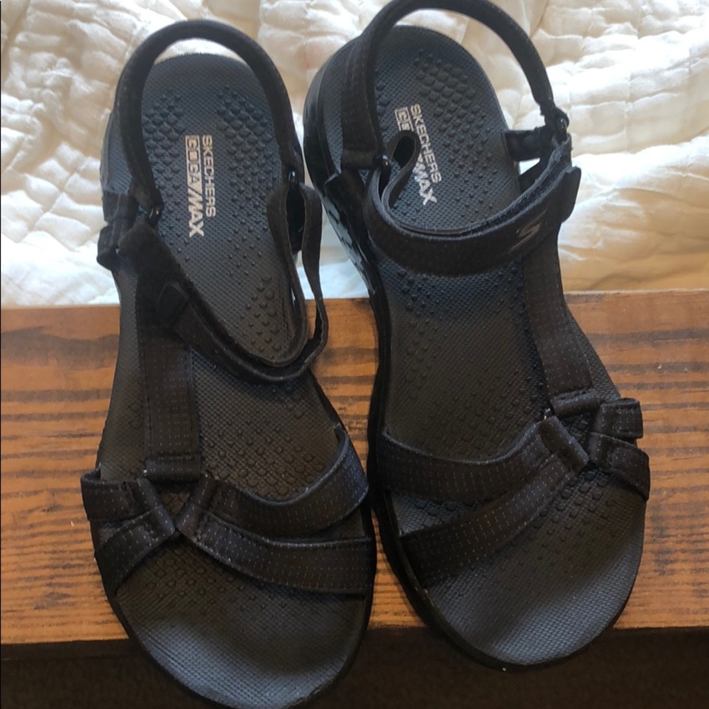 Black Skechers Radiance Sandal
